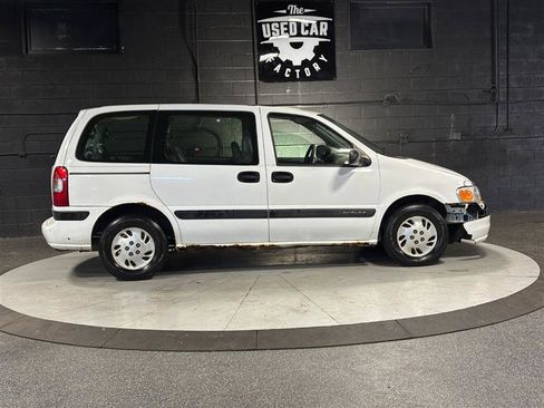 Used 1999 Chevrolet Venture image 4