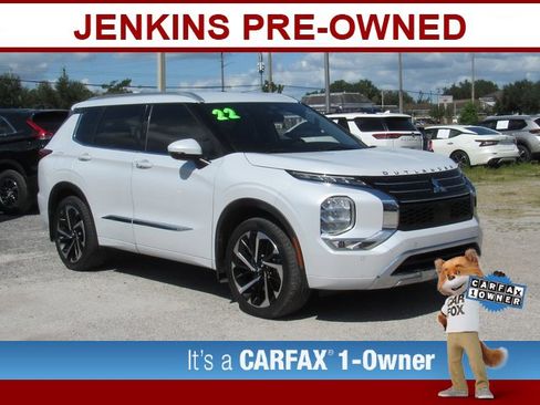 Used 2022 Mitsubishi Outlander SEL image 1