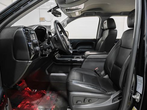 Used 2017 Chevrolet Silverado 1500 LTZ Z71 w/ LTZ Plus Package image 15