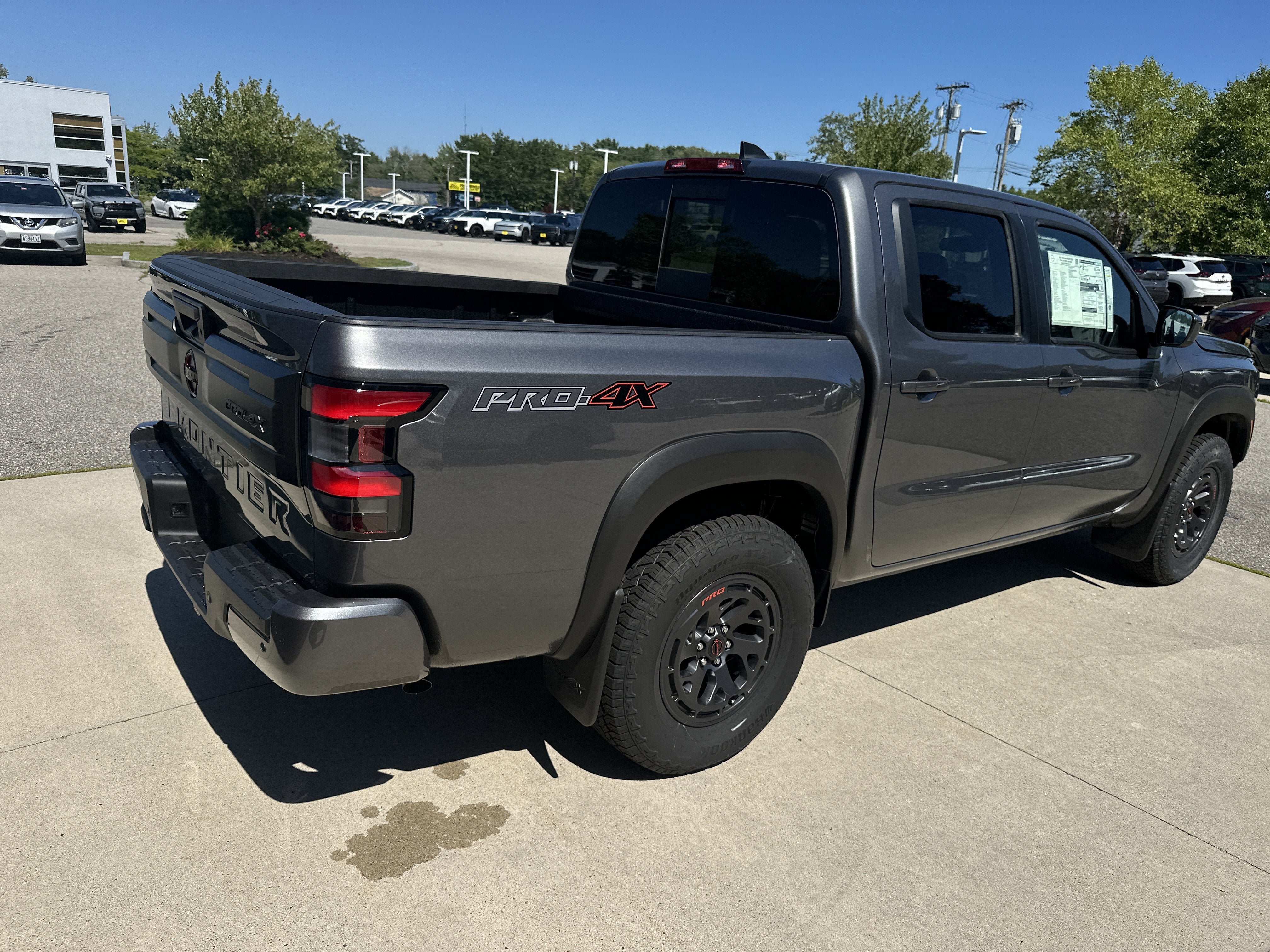 New 2026 Nissan Frontier PRO-4X w/ Tow Package AWD/4WD image 7