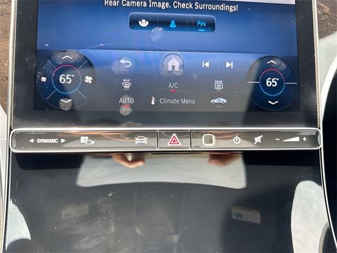 Certified 2025 Mercedes-Benz GLC 300 4MATIC image 18