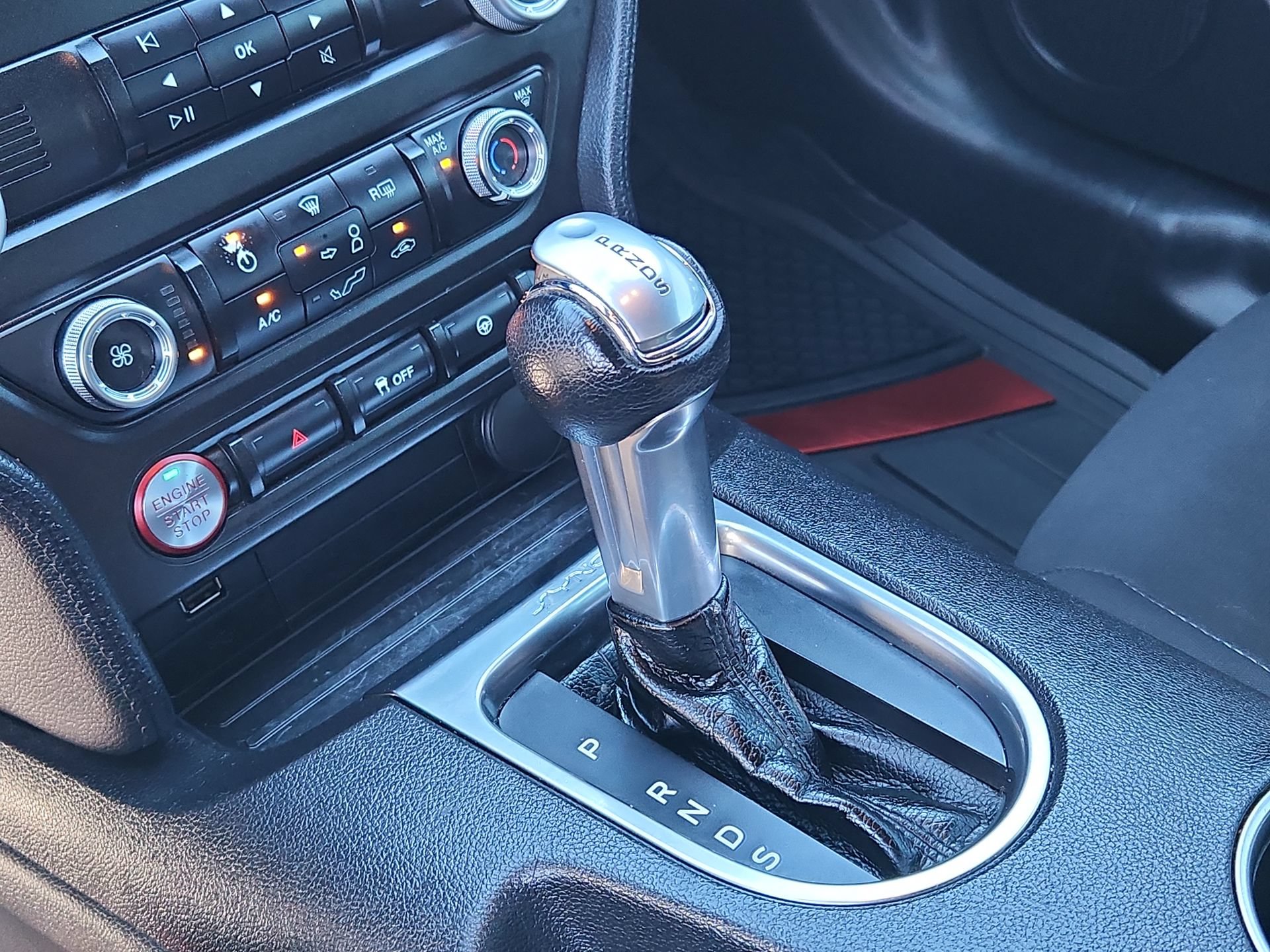 Used 2020 Ford Mustang Coupe RWD image 20