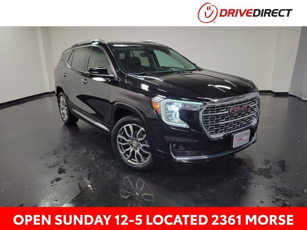 Used 2022 GMC Terrain Denali w/ LPO, Floor Liner Package AWD/4WD image 1