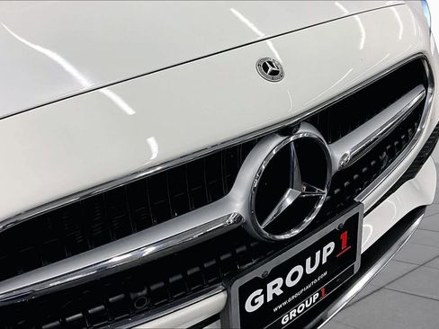 Used 2023 Mercedes-Benz C 300 Sedan image 29