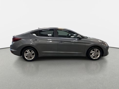 Used 2019 Hyundai Elantra SEL w/ Cargo Package image 4