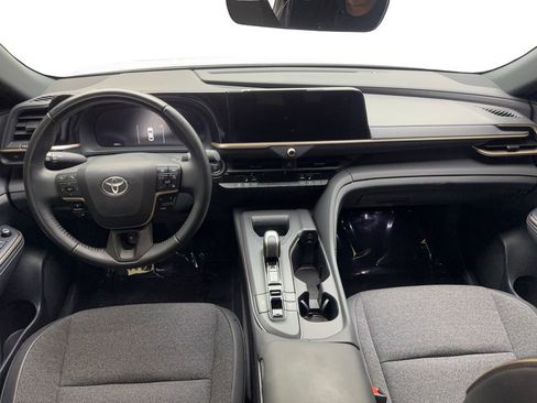 Used 2023 Toyota Crown XLE image 51