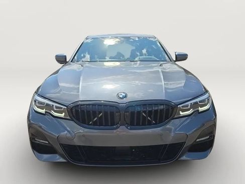 Used 2019 BMW 330i xDrive Sedan w/ M Sport Package AWD/4WD image 4