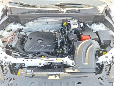 Used 2024 Chevrolet TrailBlazer LT w/ LT Cold Weather Package image 32