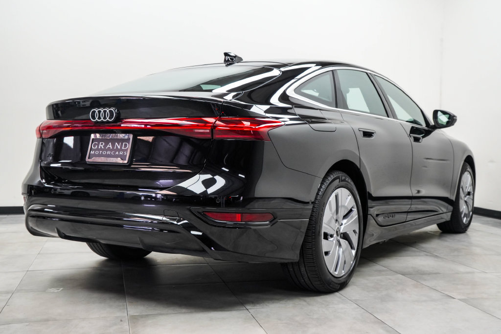 Used 2025 Audi A6 e-tron Premium w/ Ultra Package RWD image 13
