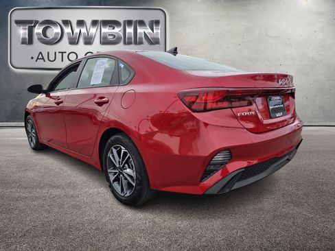 Used 2024 Kia Forte LXS image 7