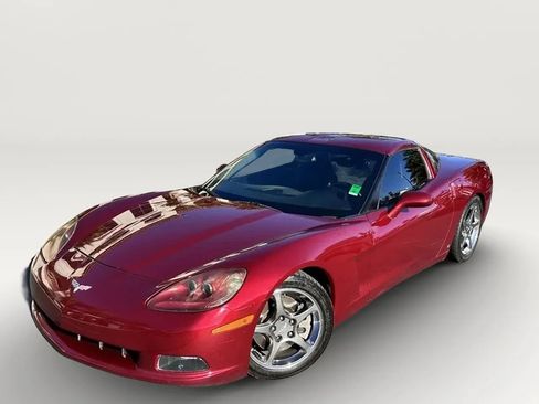 Used 2006 Chevrolet Corvette Coupe w/ Preferred Equipment Group RWD image 34