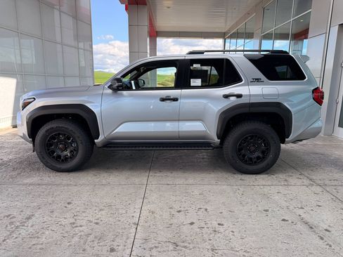 New 2026 Toyota 4Runner TRD Off-Road Premium image 6