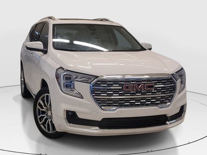 Used 2022 GMC Terrain Denali w/ Denali Premium Package