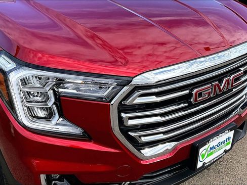 Used 2022 GMC Terrain SLT w/ Infotainment Package II image 30