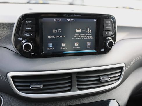 Used 2021 Hyundai Tucson Limited image 24