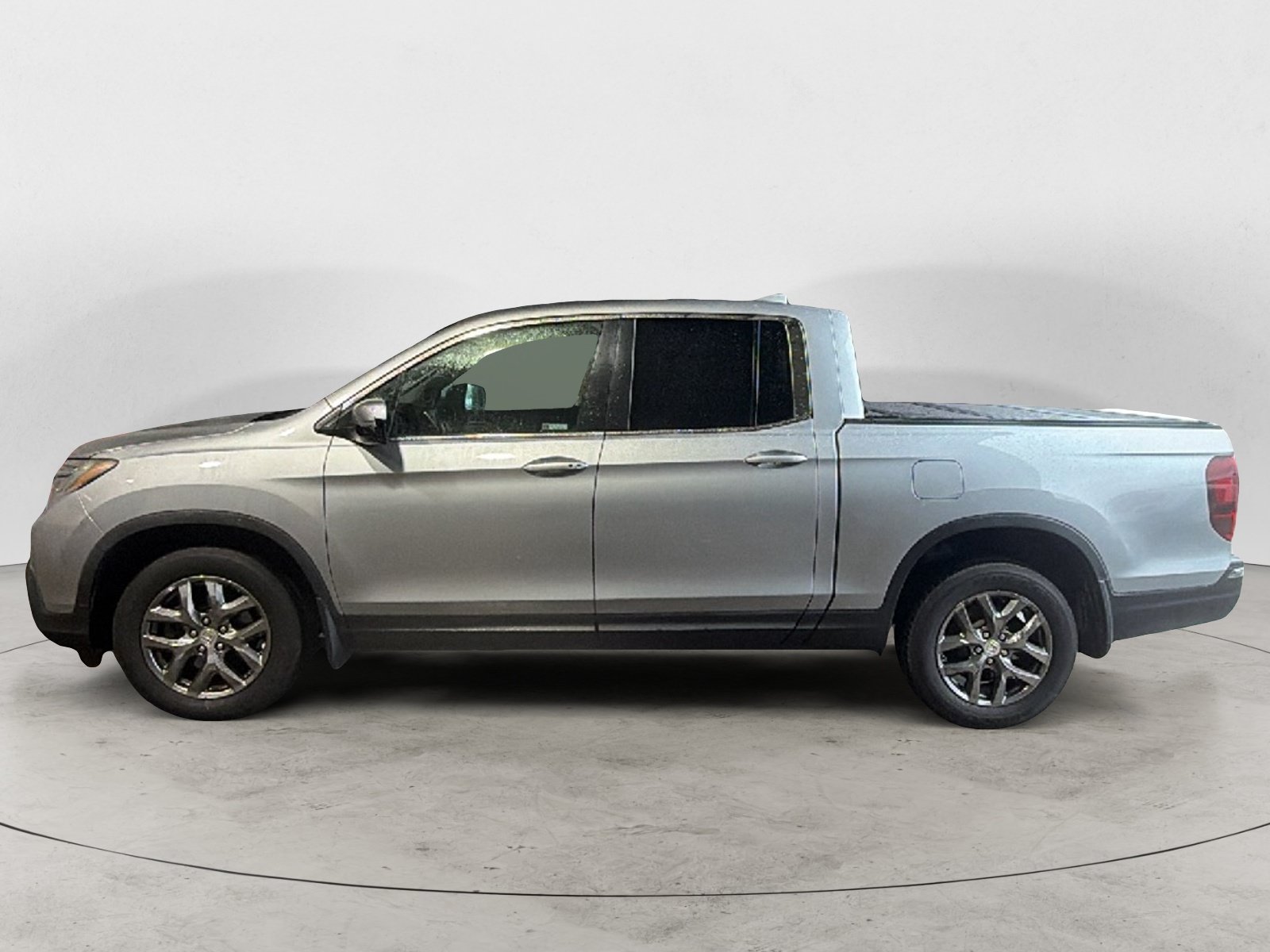 Used 2019 Honda Ridgeline RTL-T image 3