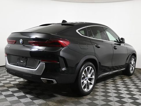 Used 2023 BMW X6 xDrive40i w/ Premium Package image 7