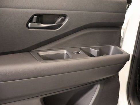 New 2025 Nissan Pathfinder Rock Creek image 27