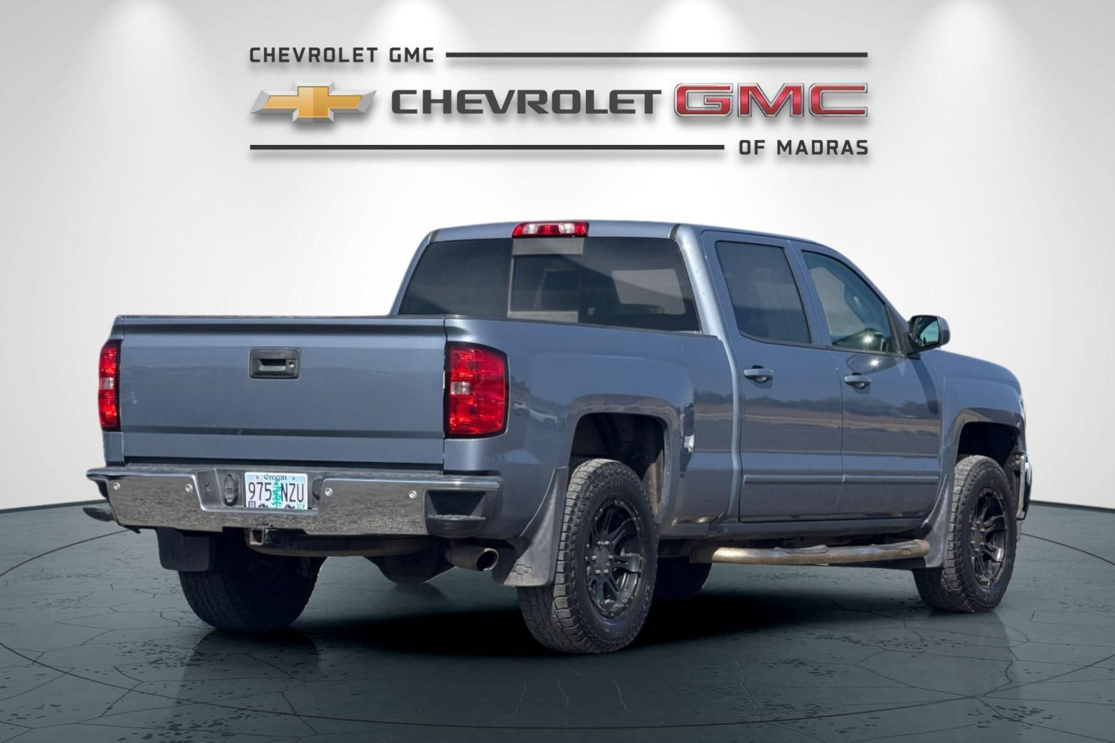 Used 2016 Chevrolet Silverado 1500 LT w/ All Star Edition AWD/4WD image 3
