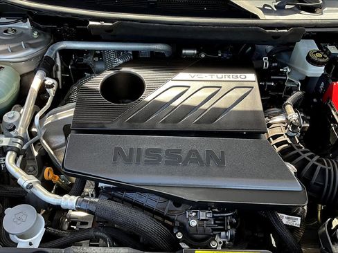Used 2023 Nissan Rogue SL image 32