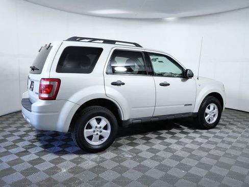 Used 2008 Ford Escape XLT image 8