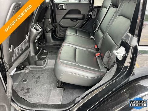 Certified 2025 Jeep Wrangler Unlimited Rubicon AWD/4WD image 17