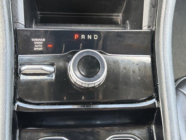 Used 2023 Jeep Grand Cherokee Limited w/ Black Appearance Package AWD/4WD image 23