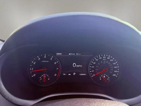 Used 2018 Kia Stinger GT2 AWD/4WD image 19