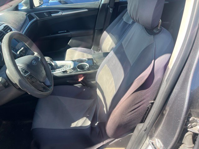 Used 2013 Ford Fusion SE FWD image 6