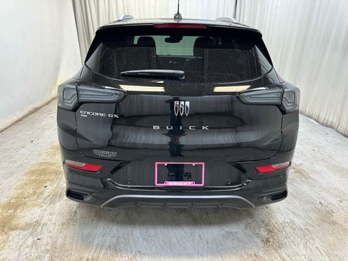 Used 2026 Buick Encore GX Avenir w/ Avenir Convenience Package AWD/4WD image 9