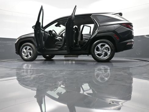 Certified 2022 Hyundai Tucson SE AWD/4WD image 35