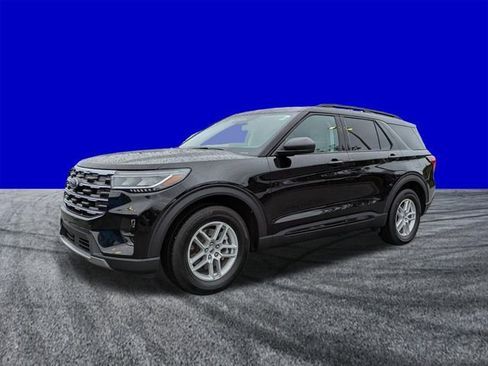 Certified 2026 Ford Explorer Active w/ Active Comfort Package image 8