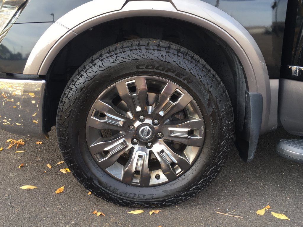 Used 2017 Nissan Titan Platinum Reserve RWD image 38