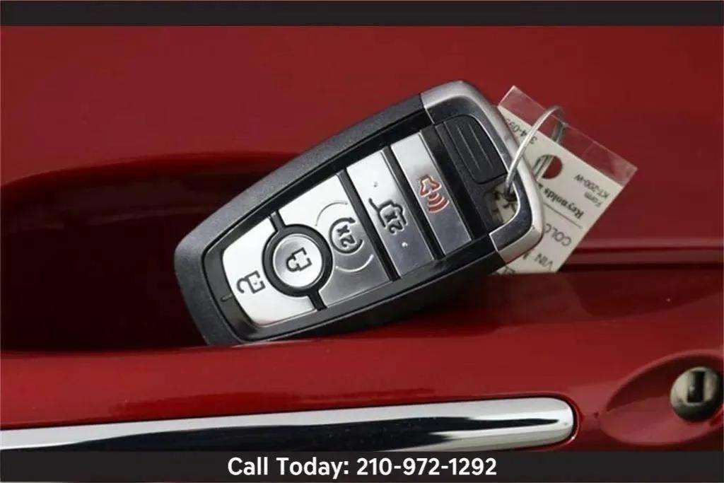 Used 2023 Ford Explorer King Ranch w/ Technology Package RWD image 20