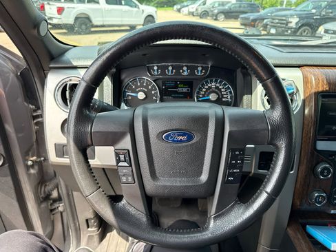 Used 2014 Ford F150 Lariat w/ Equipment Group 501A Mid AWD/4WD image 11
