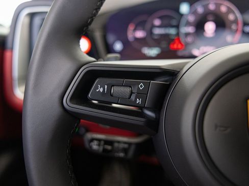 New 2024 Porsche Cayenne Coupe image 19