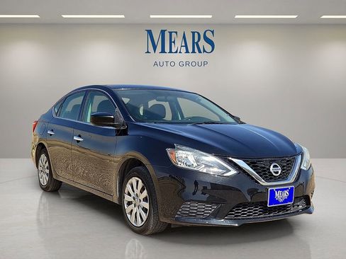 Used 2019 Nissan Sentra S image 7