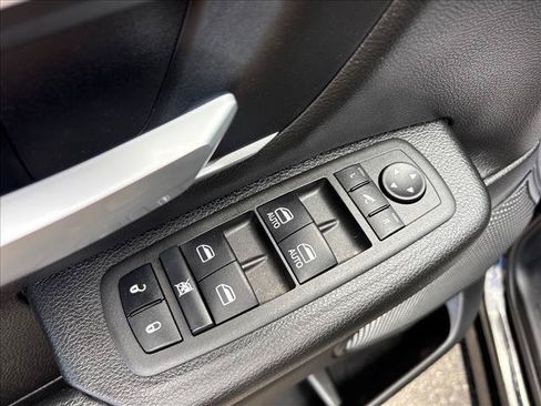 Used 2022 RAM 1500 Big Horn AWD/4WD image 20