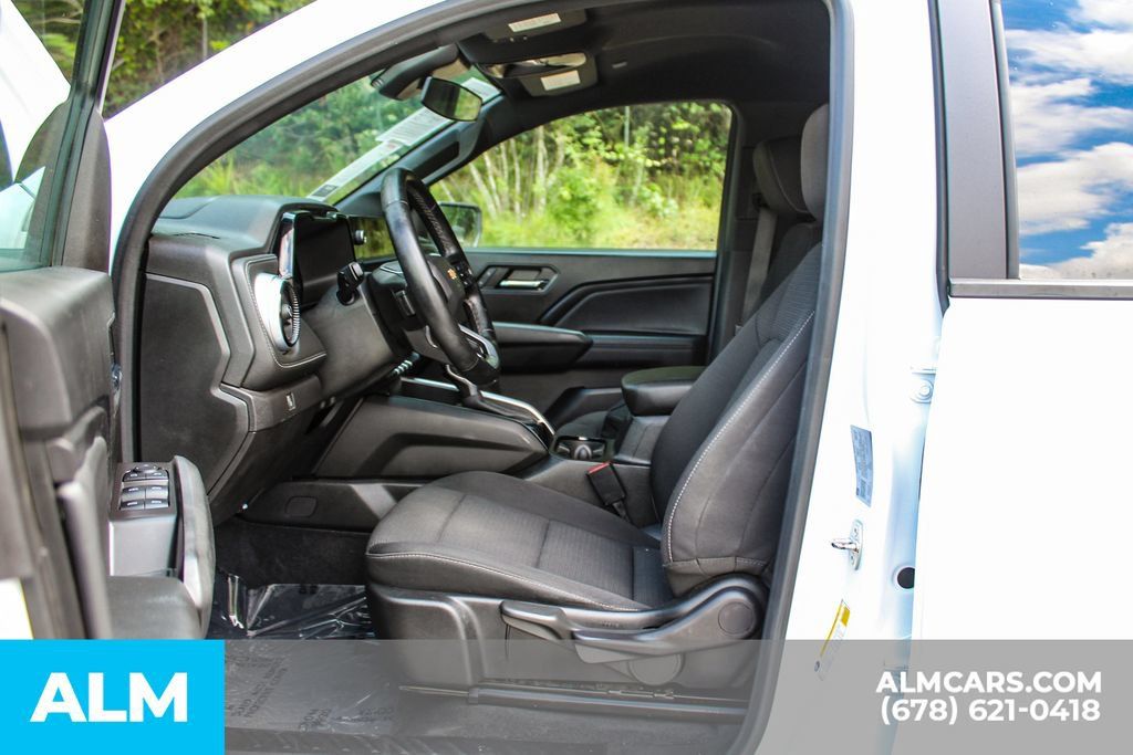 Used 2023 Chevrolet Colorado LT w/ LT Convenience Package RWD image 15