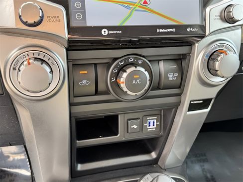 Used 2022 Toyota 4Runner SR5 Premium w/ Moonroof Package image 36