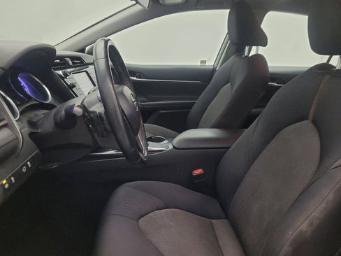 Used 2020 Toyota Camry LE w/ Carpet Mat Package FWD image 17