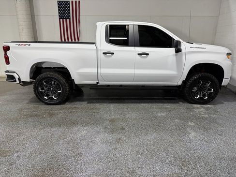 Used 2025 Chevrolet Silverado 1500 Custom w/ LPO, Dark Essentials Package image 6