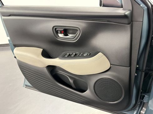 New 2026 Honda HR-V EX-L image 12