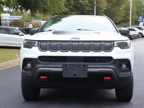 Used 2022 Jeep Compass Trailhawk image 2