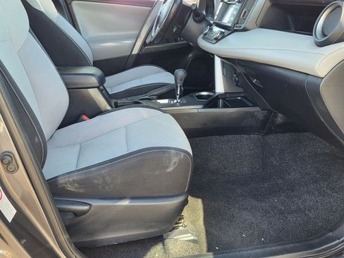 Used 2017 Toyota RAV4 XLE w/ All Weather Liner Package image 21
