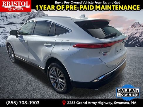 Used 2021 Toyota Venza Limited image 9