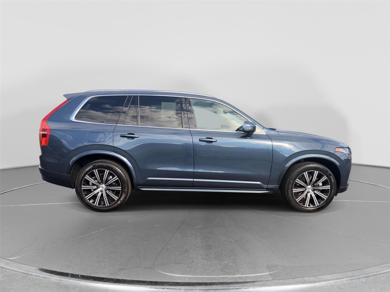 Used 2023 Volvo XC90 B6 Core w/ Climate Package AWD/4WD image 6