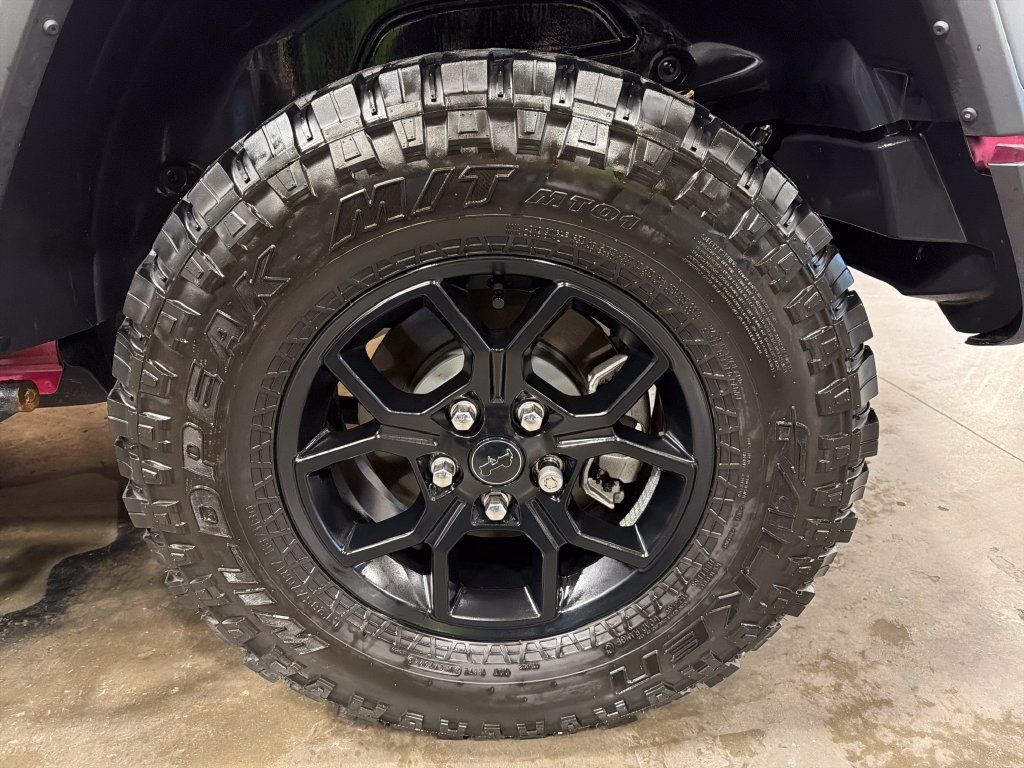 Used 2024 Jeep Wrangler Unlimited Sport AWD/4WD image 19