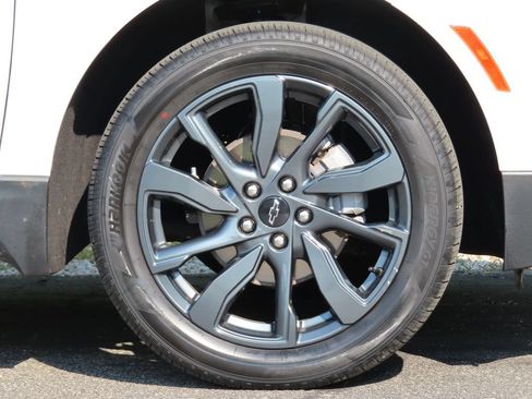 Used 2023 Chevrolet Equinox RS w/ RS Leather Package AWD/4WD image 20