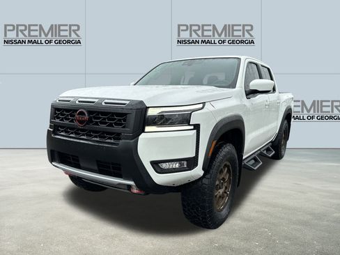 New 2025 Nissan Frontier PRO-4X image 1